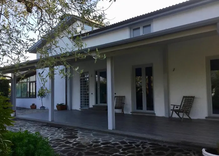 Chez Raz B&BBed and Breakfast